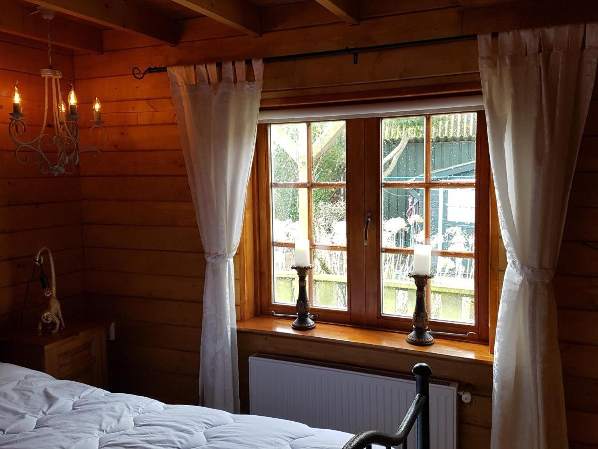 Romantisch Huisje Nabij Het Strand Met Uitzicht Op De Tulpenvelden Julianadorp Ngoại thất bức ảnh
